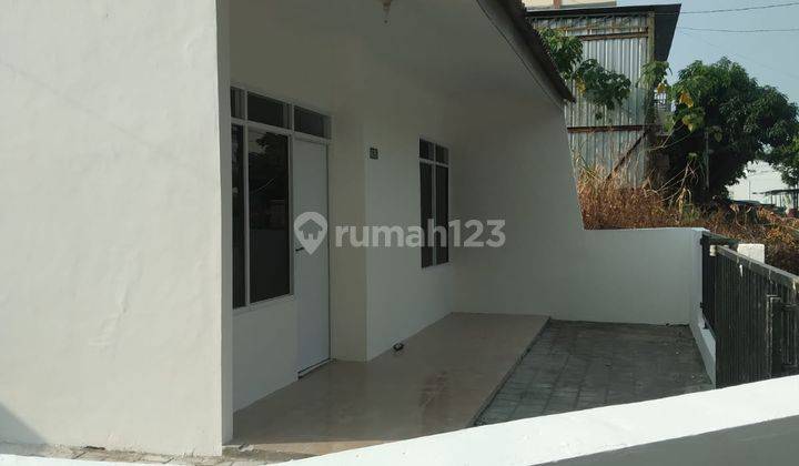 Rumah Di Jl.Wonomulyomukti,Semarang 2