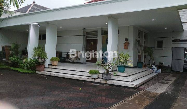 RUMAH TERAWAT SURABAYA PUSAT RAYA DARMO TUNJUNGAN DR SOETOMO  1