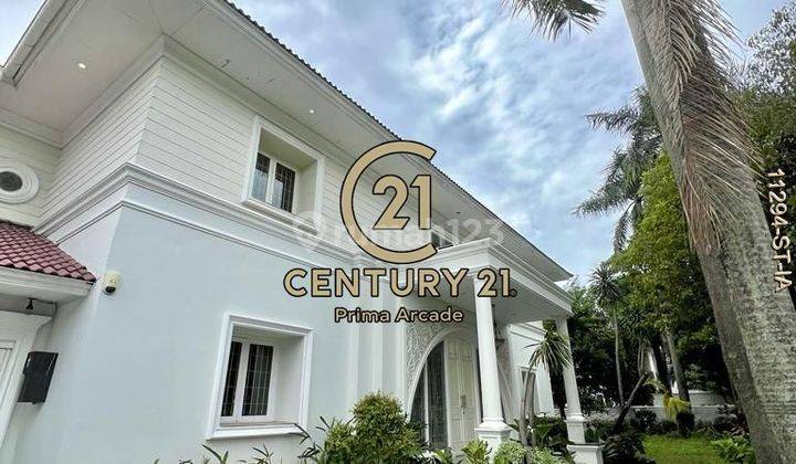 Luxury House Posisi Hook Di Pondok Indah 2