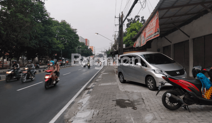 RUMAH HITUNG TANAH BANYUMANIK RAYA STRATEGIS DEPAN TRANSMART 1