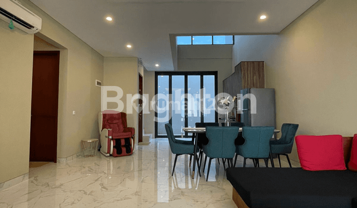 TURUN HARGA !!!! RUMAH MEGAH MODERN STRATEGIS DI TIMUR JAKARTA 2