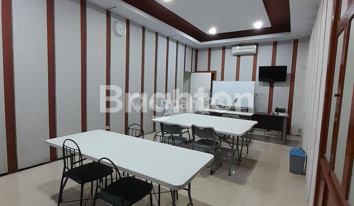 RUMAH BEKAS KANTOR DALAM KOTA 2