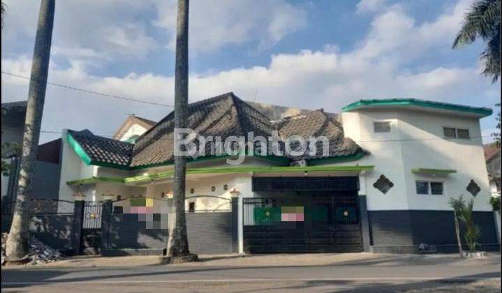 RUMAH BAGUS SIAP HUNI POROS JLN DI PUSAT KOTA MALANG 1