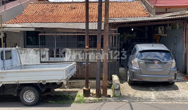 Rumah Hitung Tanah dan Lokasi Strategis @Cilandak