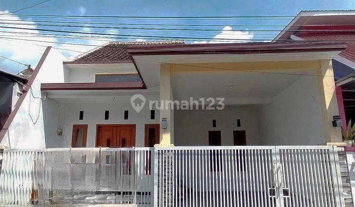 CEPAT RUMAH BARU 1 ½ LANTAI CANTIK & BAGUS MODERN HARGA TERJANGKAU 1