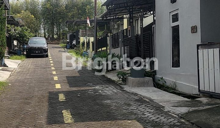 RUMAH 1,5 LANTAI FULL RENOV, MURAH DI NGALIYAN SEMARANG BARAT 2