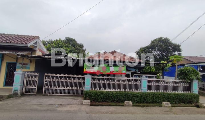 RUMAH YANG STRATEGIS PINGGIR JALAN UTAMA COCOK UNTUK USAHA DI DEPOK RUMAH YANG STRATEGIS PINGGIR JALAN UTAMA COCOK UNTUK USAHA DI DEPOK