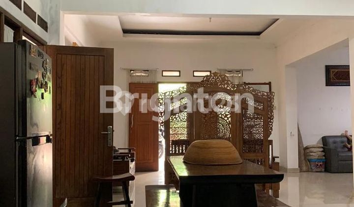 LIVABLE HOUSE SUITABLE FOR BUSINESS, STRATEGIC LOCATION BY THE ROADSIDE 2