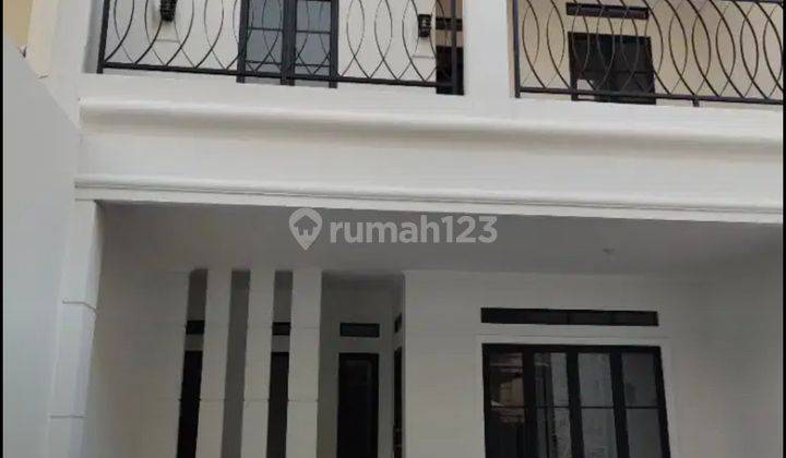 Rumah Lokasi Strategis Di Tebet Barat Jakarta Selatan R1767 1