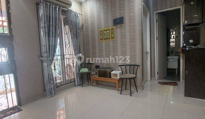 Rumah Rapih dan Apik, Furnished siap huni di Graha Raya Bintaro 1