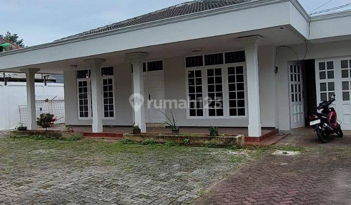 Rumah rapi, bagus siap huni di pesanggrahan 1