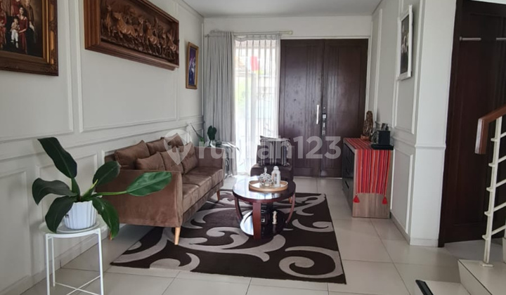 Rumah Hommy Di Kota Baru Parahyangan Tatar Larang Tapa