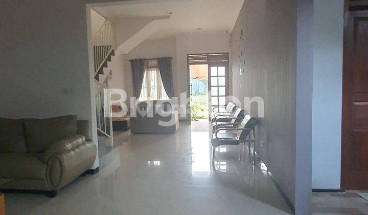 Rumah full furnished siap huni pusat kota Batu 2