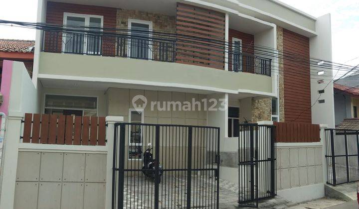 Rumah Di Cempaka Putih Barat Jakarta Pusat 1