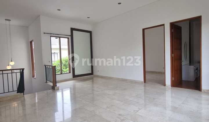 Tropical Balinese Vibe House Inside Exclusive Townhouse In Kemang 2
