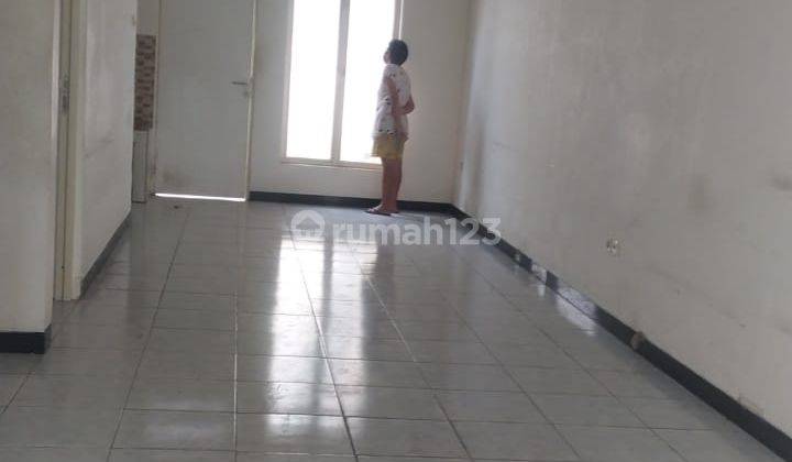 kan Rumah Taman Holis Indah I Bandung 1