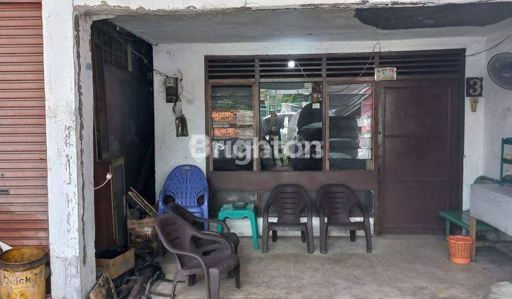 rumah tua hitung tanah pinggir jalan 2