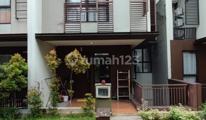 Termurah. Rumah modern Greenwich Park Whelford BSD