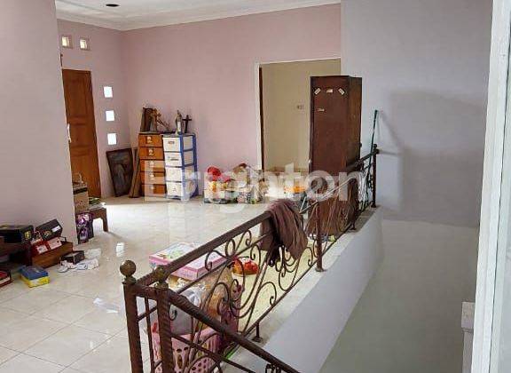 Rumah Megah 2 Lantai Full Bangunan Di Jangli 2