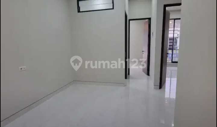 Rumah Baru Gress di Babatan Pantai Utara Surabaya (EL) 2