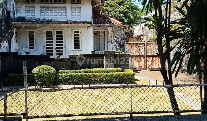 Rumah Diponegoro SHM Tengah kota Di Surabaya 1