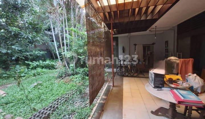 Rumah Luas Dan Strategis Di Cempaka Putih Tengah S7219