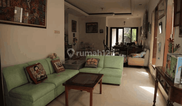 Rumah 2 Lantai Strategis Di Komplek Damai Residence S7225 1