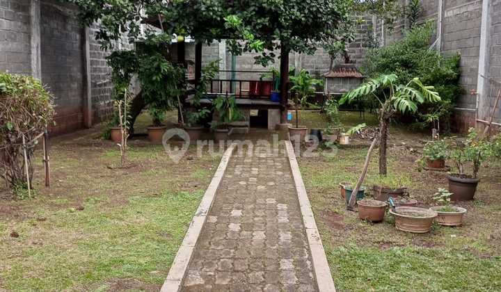 Di  Rumah di Jl Haji Samali pejaten pasar minggu Jakarta Selatan 2