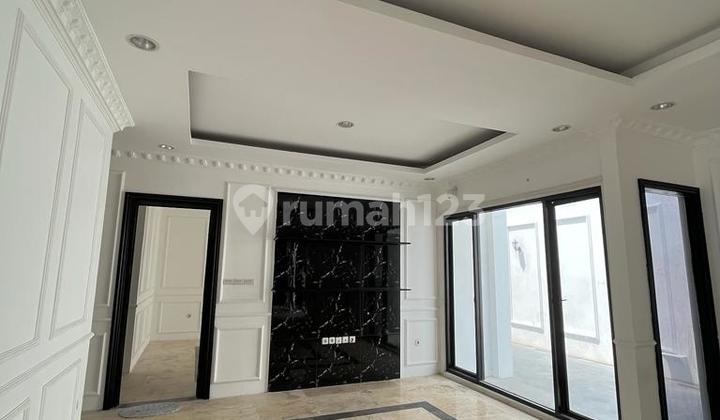 Di   rumah mewah dalam town house diThe Residence Ciganjur  Jagakarsa jakarta selatan 2