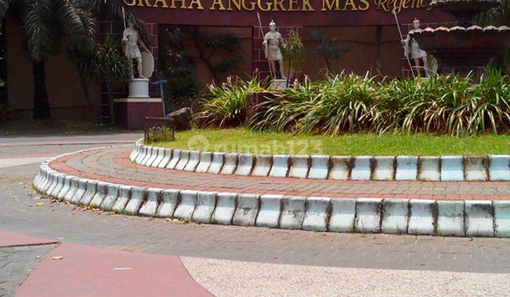 Rumah Graha Anggrek Mas 2