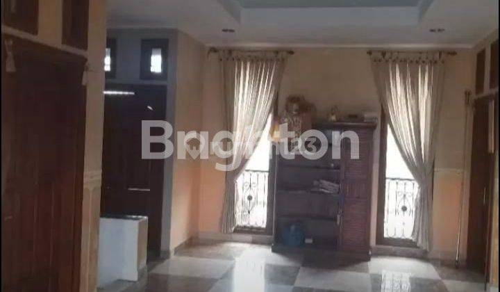 Rumah lantai 2 berlokasi di Gatot Subroto Timur Denpasar Bali 2