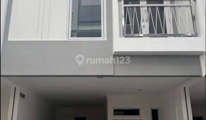 Rumah Minimalis 2 Lantai Pos Pengumben Kebun Jeruk Jakarta Barat 1