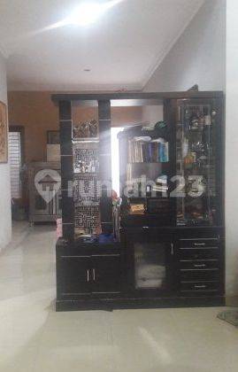 Rumah Furnished Luas Di Kelapa Dua Lokasi Strategis 2