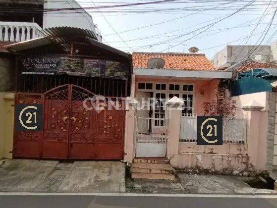 Rumah Di  Cepat Rumah Di Kebon Kacang Jakarta Pusat 1