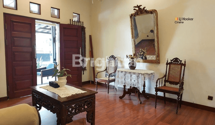 RUMAH FURNISHED VINTAGE TERAWAT SIAP HUNI DALAM KOMPLEK ELITE BUKIT CINERE INDAH DEPOK 2