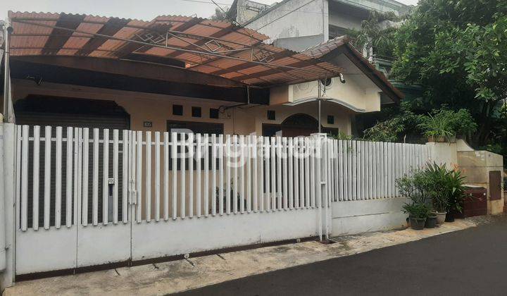 RUMAH SIAP HUNI DAN STRATEGIS DIDALAM PERUMAHAN CIMANGGIS DEPOK 1