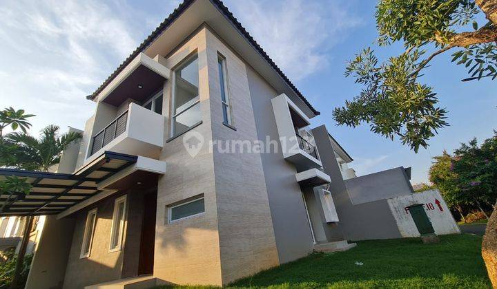 Rumah baru Hoek kotak di The Icon BSD City, belakang AEON Mall 2