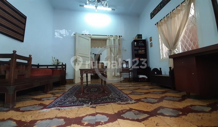 Rumah di Menteng @LST/S/3195 Rumah di Menteng @LST/S/3195