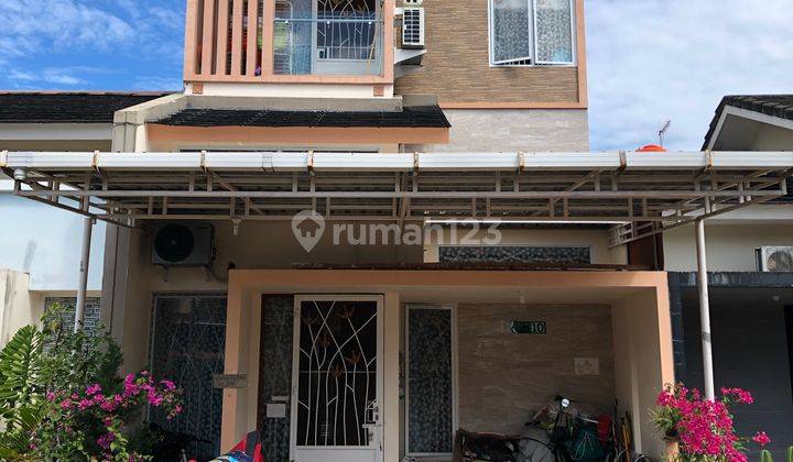 Rumah Cantik di Tanjung Bunga Makassar 1