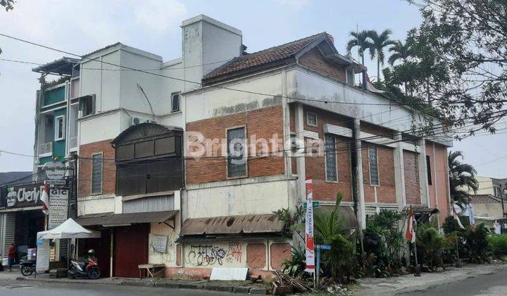 RUMAH STRATEGIS PINGGIR JALAN RAYA DEPOK DUA TENGAH 1