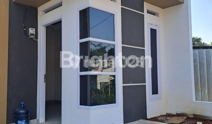 Ready-to-Occupy House in Depok 2