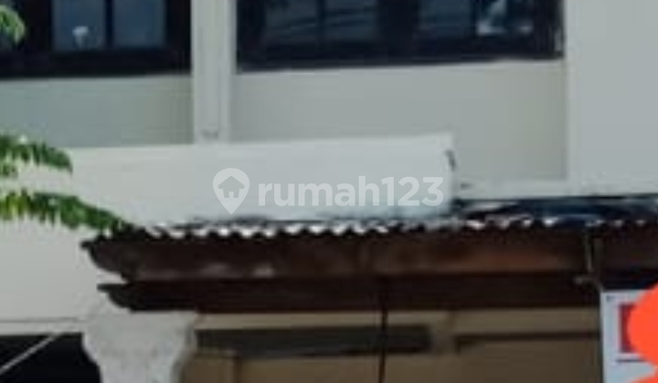 Rumah di jl raya kelapa gading **