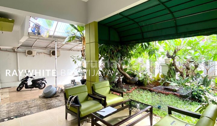 Rumah Lama Hitung Tanah Lokasi Strategis Area Radio Dalam Kebayoran Baru