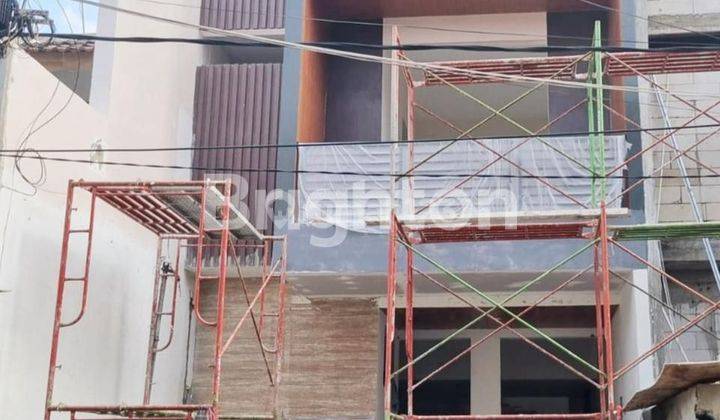 Rumah Baru 2 Lt Di Rungkut Mapan Tengah Surabaya 1