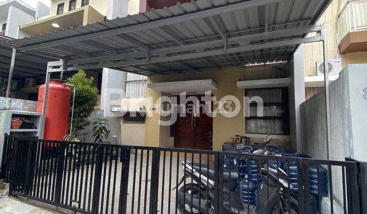 Town House di dalam perumahan Borneo Paradiso 1