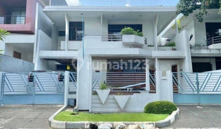 Murah Rumah Besar Di Taman Kebon Jeruk Intercon 