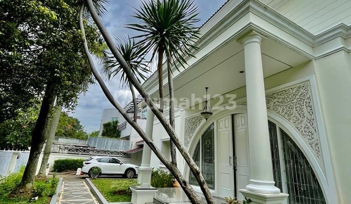 Beautiful and Luxurious House in Pondok Indah, South Jakarta