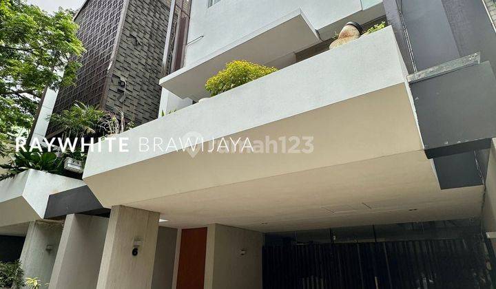 Townhouse Siap Huni Lingkungan Tenang Area Bangka Kemang 1