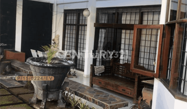 Rumah Full Furnished Di Jalan Cipaku Indah Kota Bandung 1