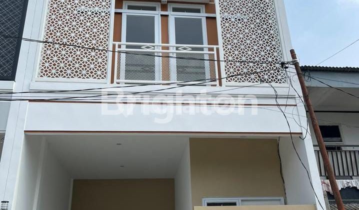 RUMAH CANTIK SIAP HUNI DEKAT KAMPUS RUMAH CANTIK SIAP HUNI DEKAT KAMPUS